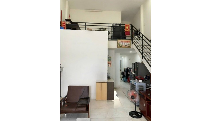 BÁN NHÀ QUẬN 9-2 TẦNG-67M2-CÒN MỚI ĐẸP,GIÁ GIẢM CÒN 3,9 TỶ THƯƠNG LƯỢNG